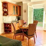 Balaton Apartman *