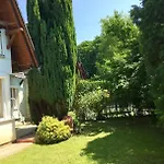 Balaton Apartman *
